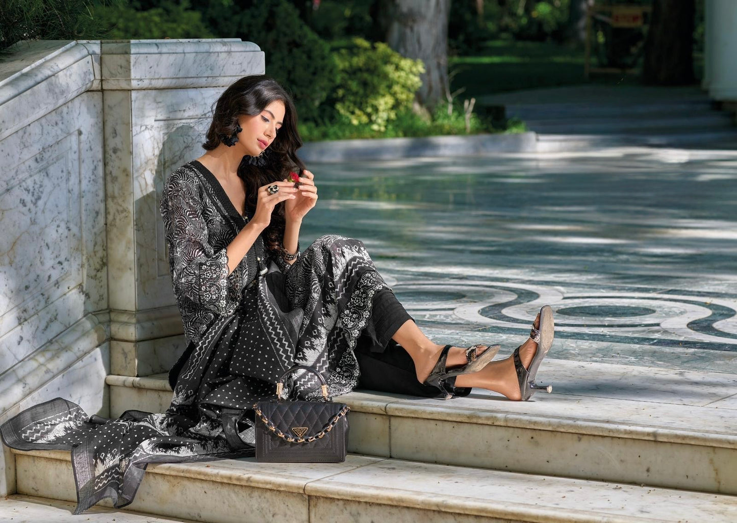 Pure Linen Kurti Pant Set with Zari Digital Print Dupatta – Pakistani Style Women’s Ethnic Wear