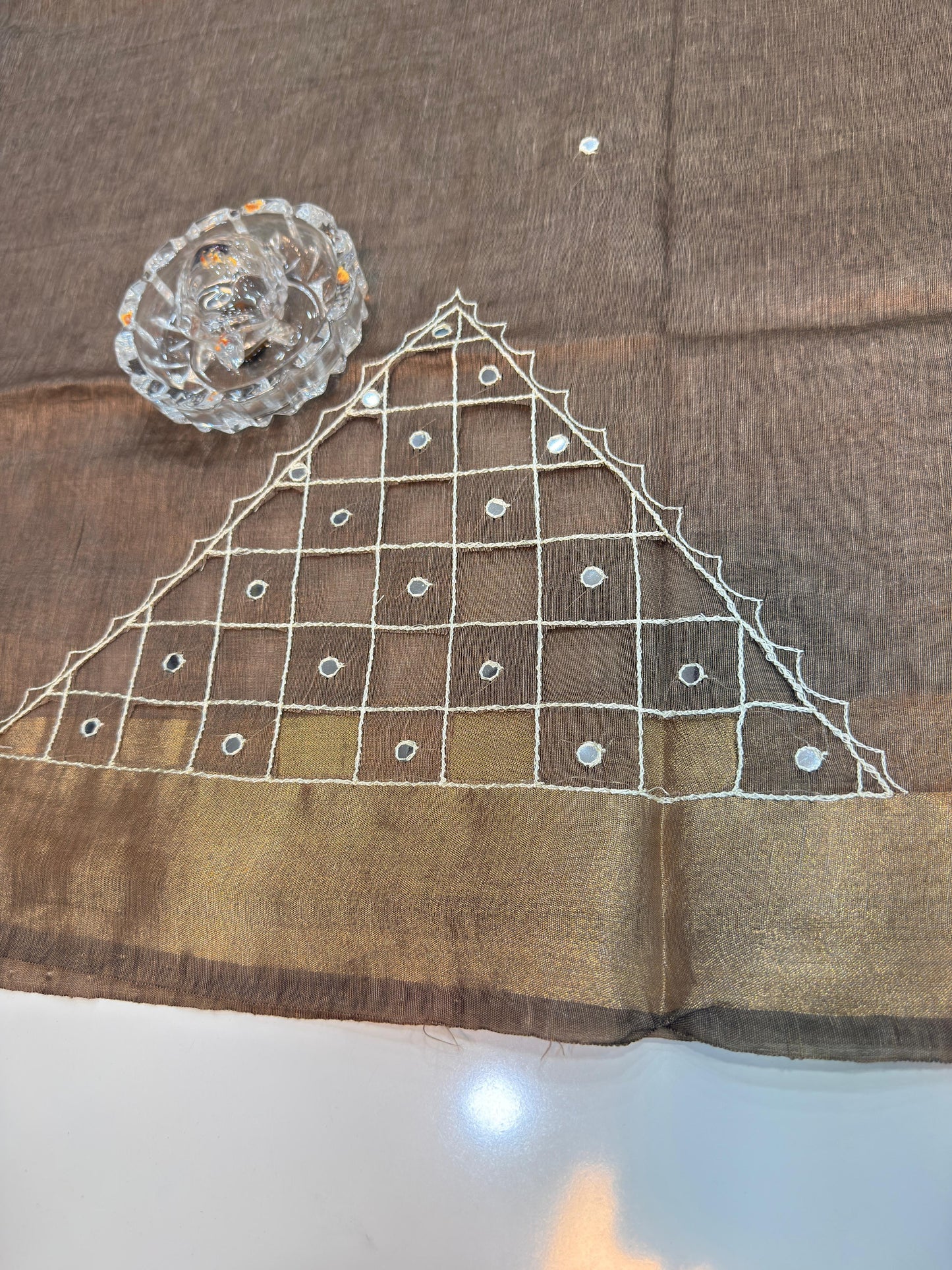 Pure Tissue 150 Count Linen Handloom Saree with Handwork and Running Blouse for Women