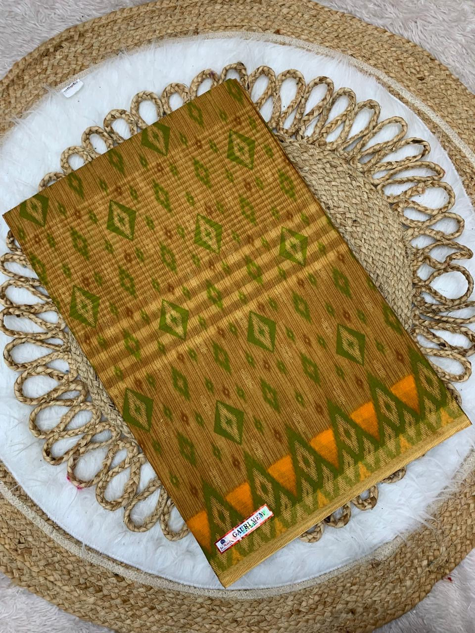 Pure Suti Cotton Saree with Traditional Batik Print – Chikko Tone and Multiple Colour Options