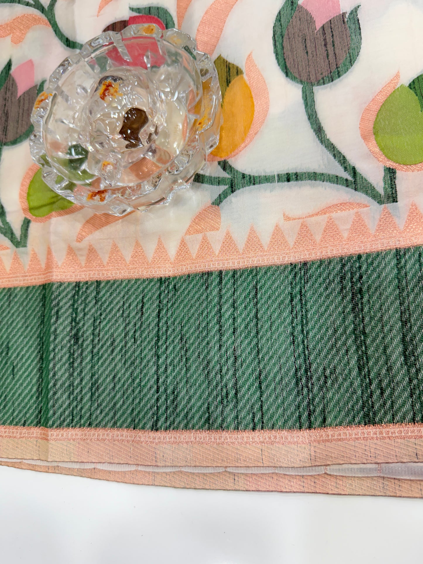 Soft silk floral printed saree with contrast blouse, lightweight festive wear saree for women