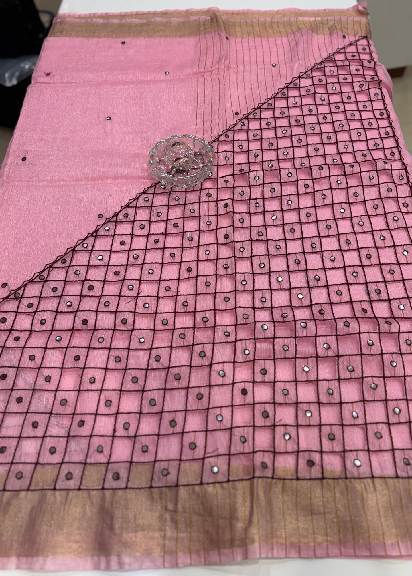 Pure Tissue 150 Count Linen Handloom Saree with Handwork and Running Blouse for Women