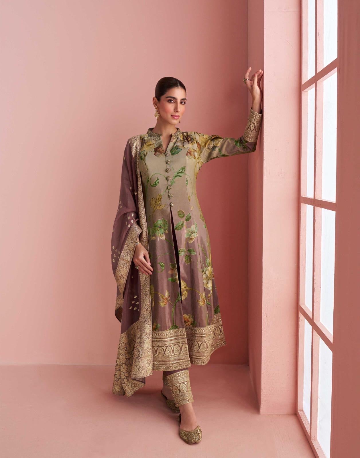 Premium Silk Embroidered Front Cut Kurta Pant Set with Jacquard Dupatta – Festive Wear for Women