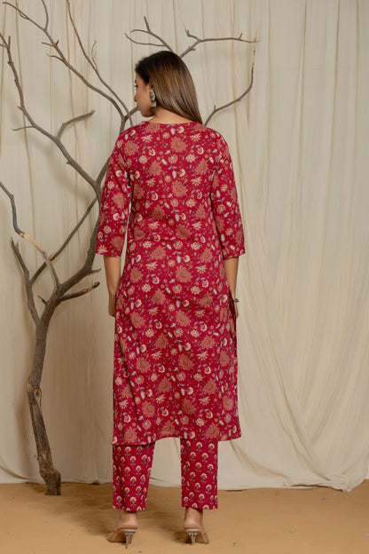 Maroon Printed Cotton SKD Set with Sequin & Thread Neck Embroidery – Plus Size – Sizes 46 to 52