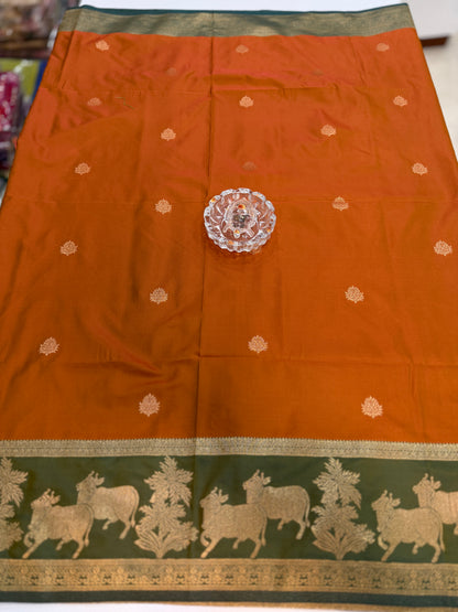 Handloom styled Silk Pichwai Saree with Woven Border and Contrast Blouse