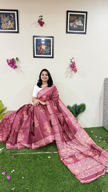 Soft Chanderi Silk Saree with Gold Zari Border and Digital Print – Traditional Wear Saree for Women