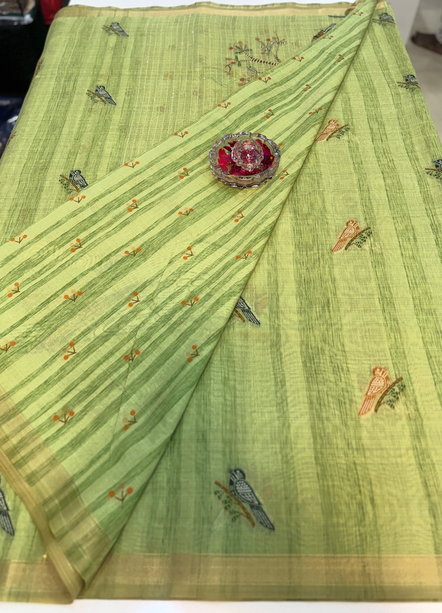 Ghicha cotton saree with bird motif pallu and tassel border, printed cotton saree for women