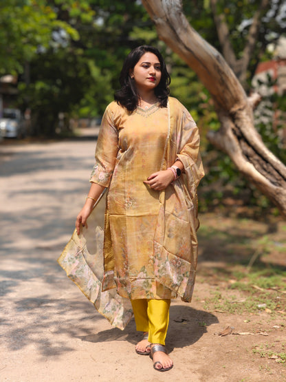 Heavy Organza Kurti with Intricate Neck Work, Silk Pant & Matching Dupatta – Sizes L & 2XL