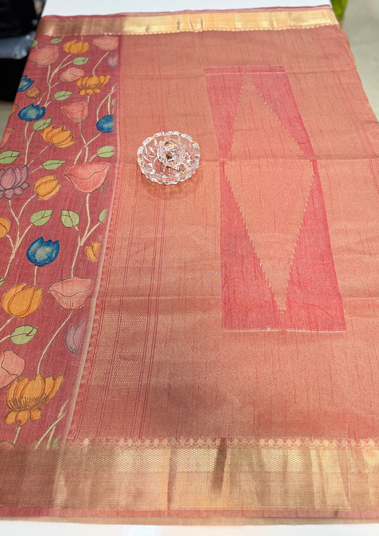 Tussar Art silk saree with handloom weaving and floral pattern for women