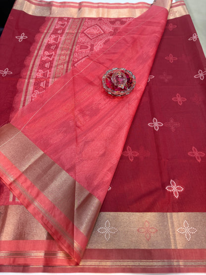 Woven Saree with Contrast Border and Tassel Pallu for Women