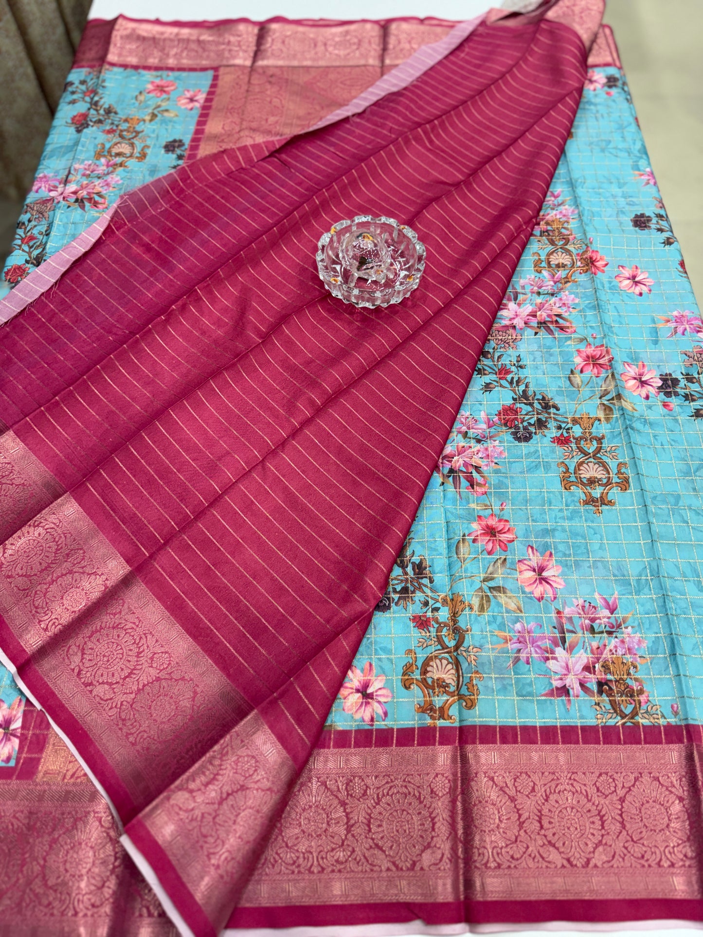 Printed handloom georgette saree for women with woven border and floral design