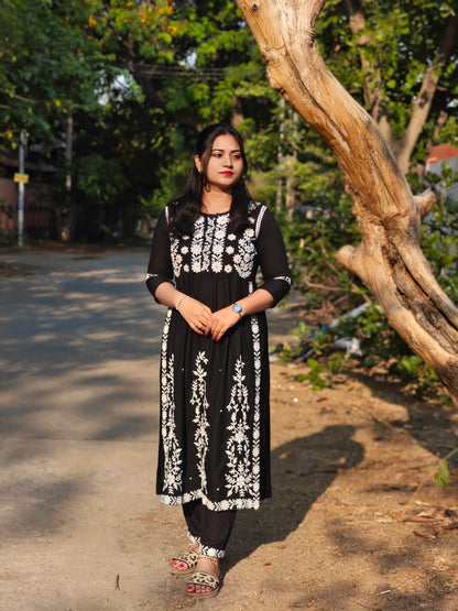 Black Nayra Cut Kurti and Pant Set for Women with Embroidery Work – Elegant Ethnic Wear