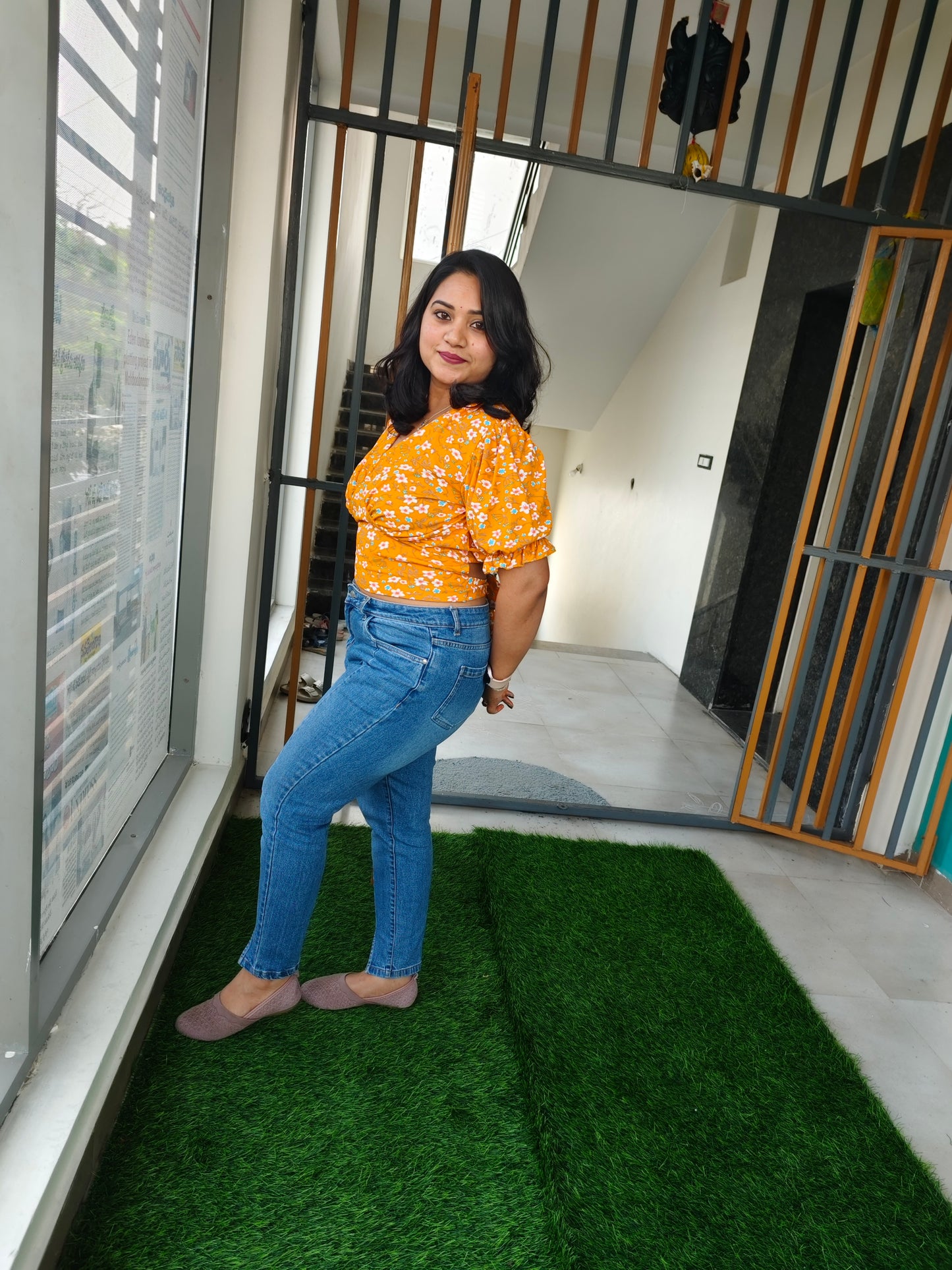 Women’s Knitted V-Neck Puff Sleeve Trendy T-Shirt – Sizes S to XL