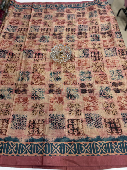 Semi Tussar Silk Saree with Ethnic Print Border and Tassel Pallu, Geometric Prints