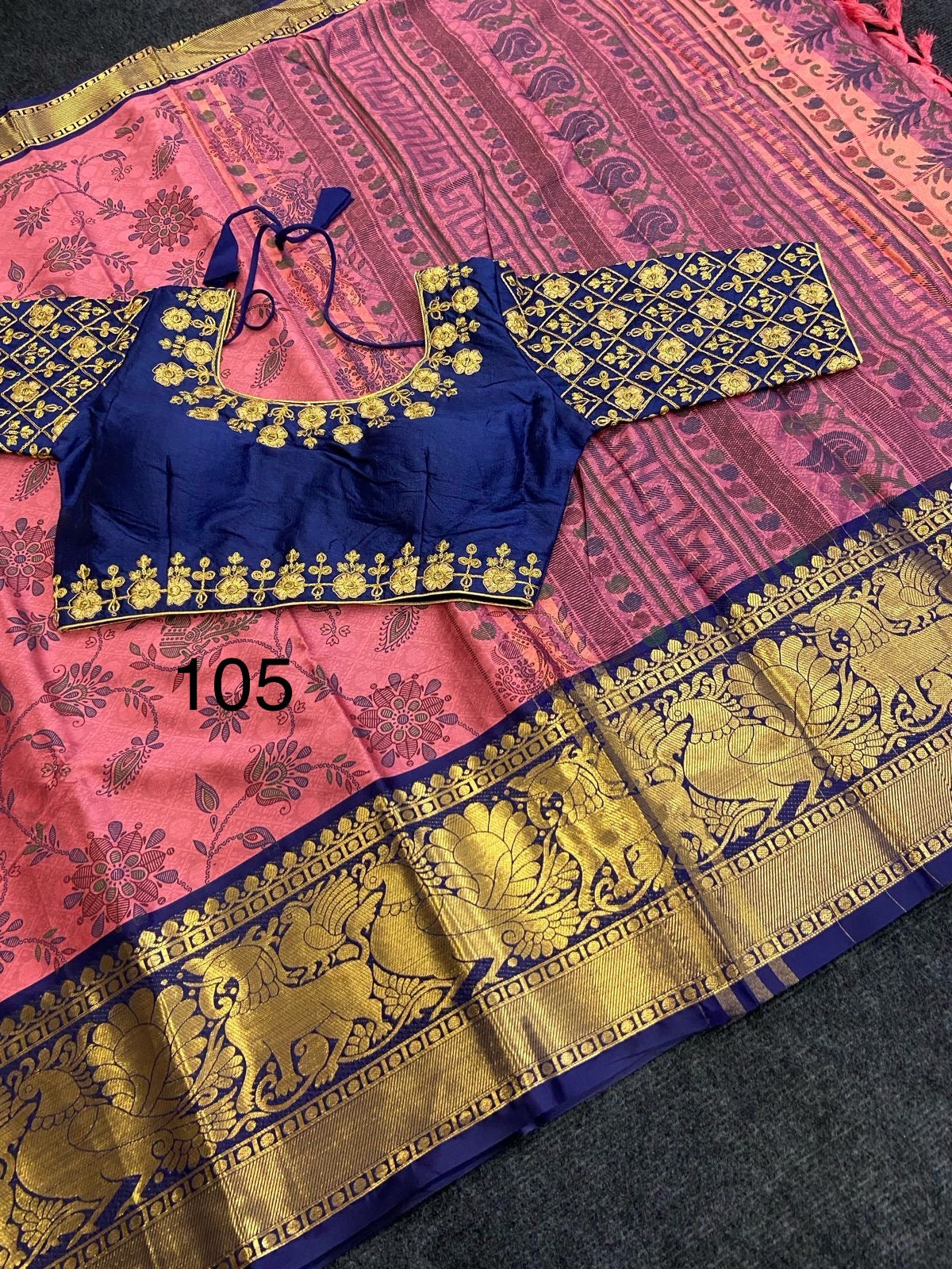 Elegant Jacquard Cotton Silk Saree with Maggam Free Size Blouse
