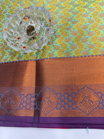 Soft Silk Saree with Samutrika Weaving and Contrast Zari Border for Women – Lightweight Festive Wear Saree