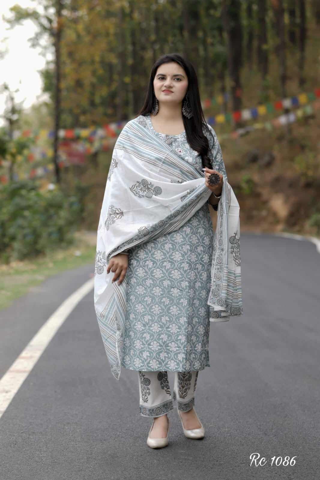 Cotton Straight Suit with Handblock Print and Katha Embroidery – Kurta Pant Dupatta Set for Women