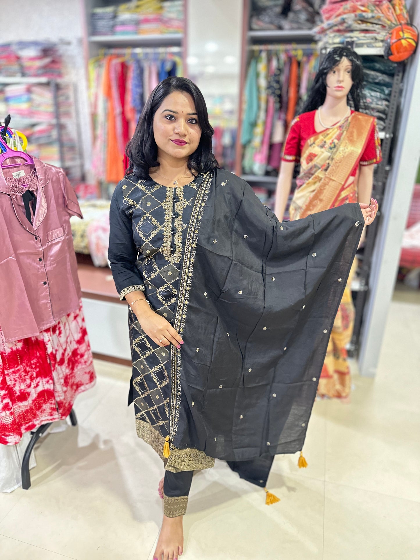 Women’s Jacquard Silk Suit Set with Katdana and Sequin Work, Banarasi Silk Dupatta – Black