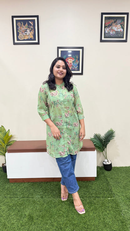 Light Green Georgette Floral Printed Regular Fit Tunic – Women’s Casual Wear (L, XL)