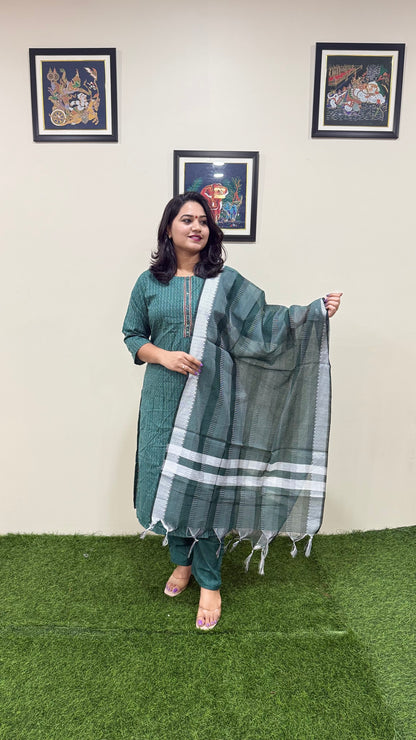 Cotton Handloom Straight Cut Kurta Pant Dupatta Set with Embroidery – Plus Sizes XL to 3XL