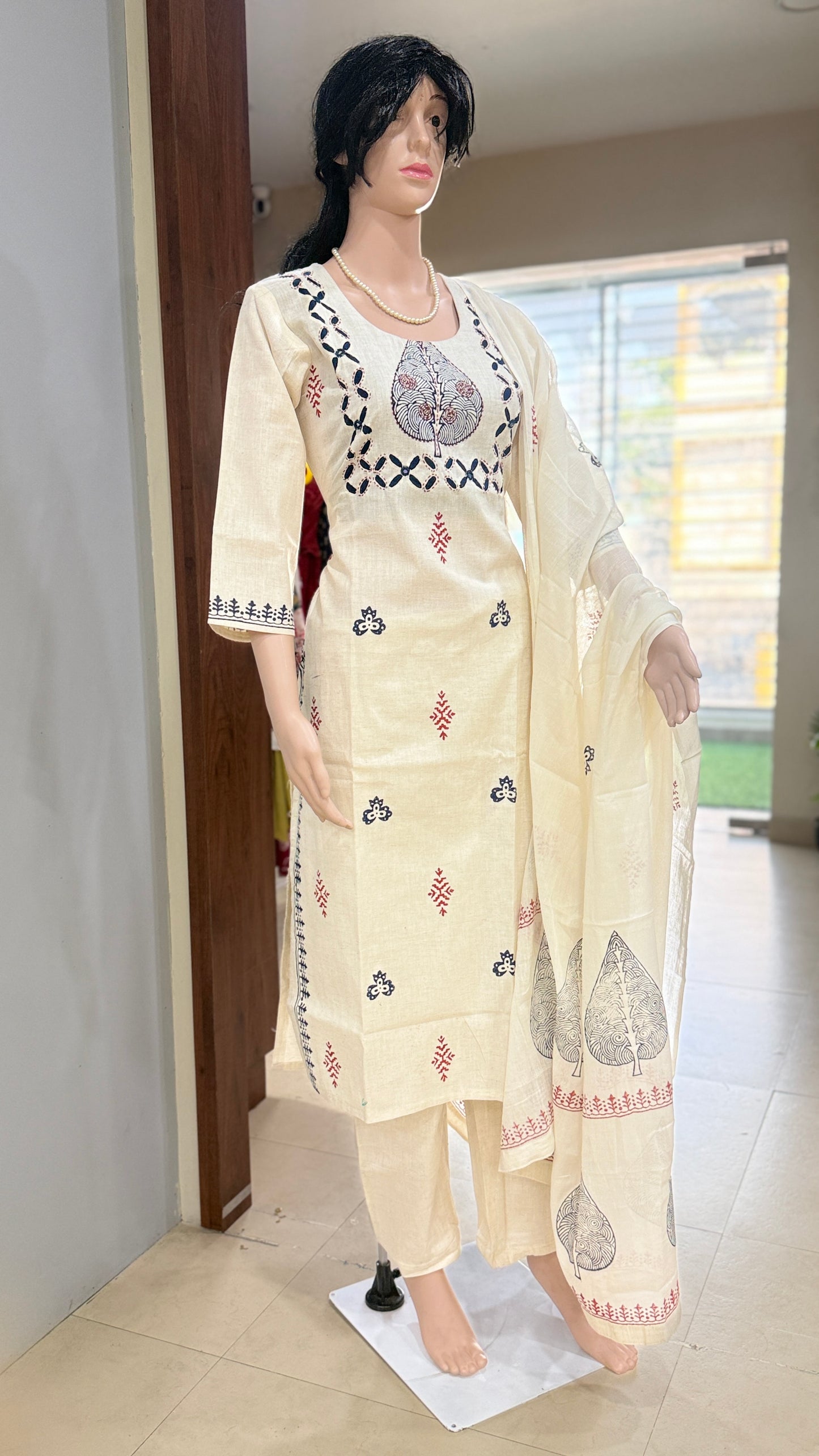 Block print flex kurta pant dupatta set for women, 3/4 sleeves, sizes 38 to 46, ethnic 3 piece suit set