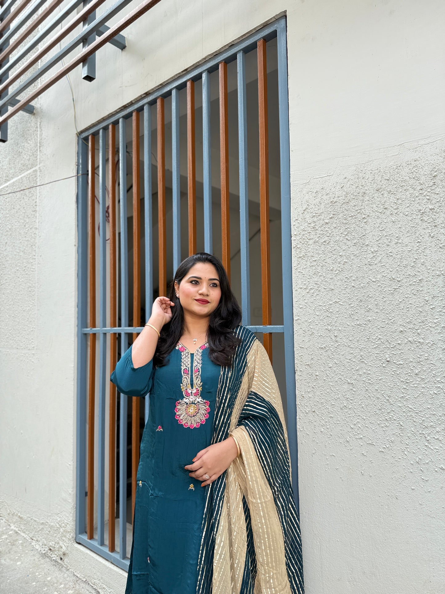 Pure natural crepe kurti pant dupatta set with chiffon lurex dupatta and handwork for women