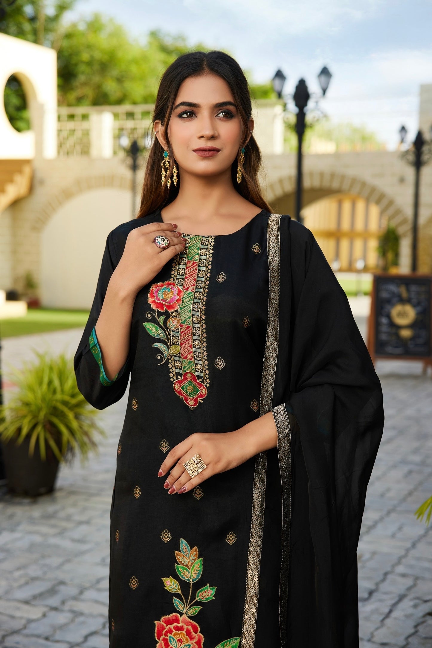 Russian Silk Kurti Pant Dupatta Set with Organza Dupatta and Handwork – Sizes M to 2XL