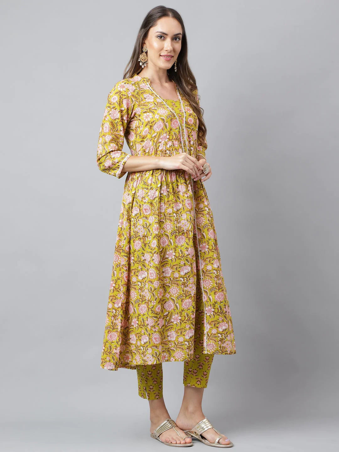 Green Cotton Floral Block Printed Gathered Kurta with Pant Set for Women