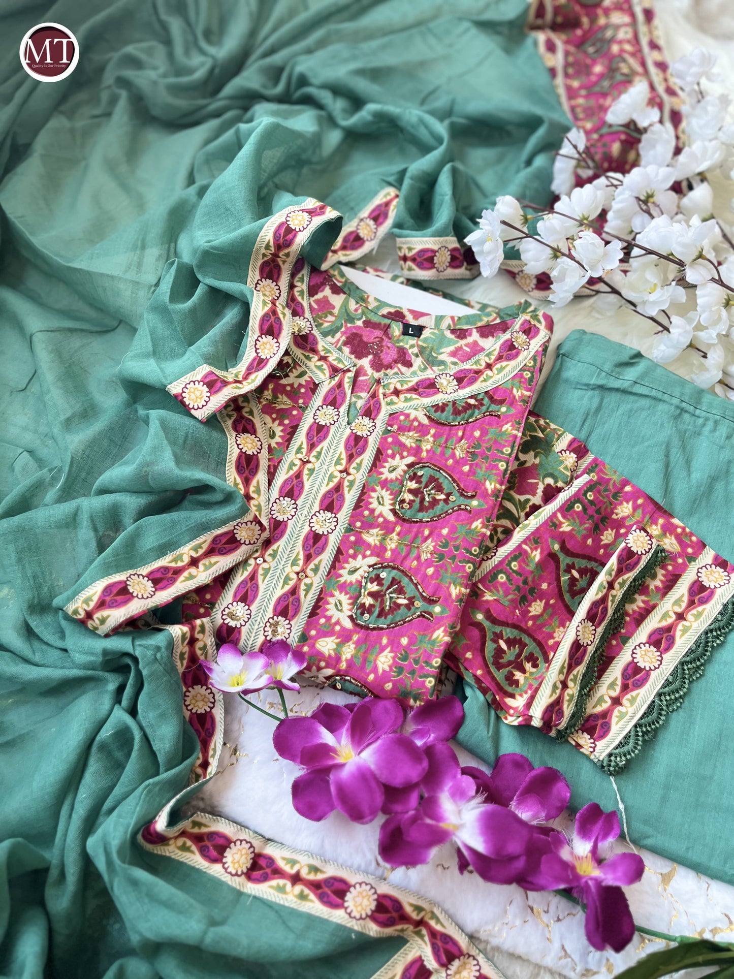 Pure Cotton 60x60 Voluminous Anarkali Suit Set with Hand Embroidery, Zari Weaving & Lace Dupatta – Sizes M & 2XL