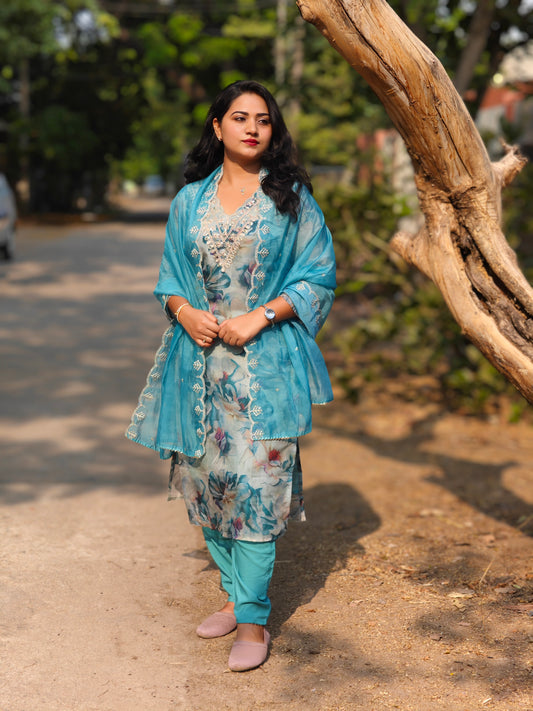 Heavy Organza Embroidered Kurta Pant Dupatta Set with Zari Weaving for Women – Sizes M to XXL