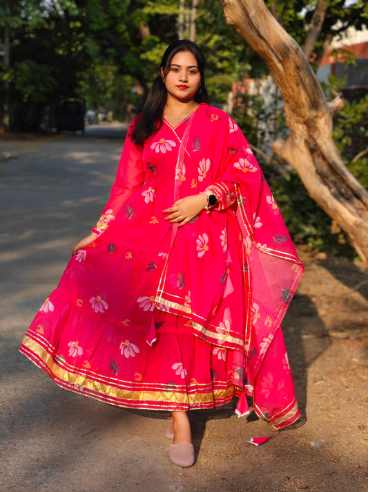 Pink Tabby Organza Anarkali Suit with Dupatta – Full Lining & Frill Pattern – Sizes M to XXL