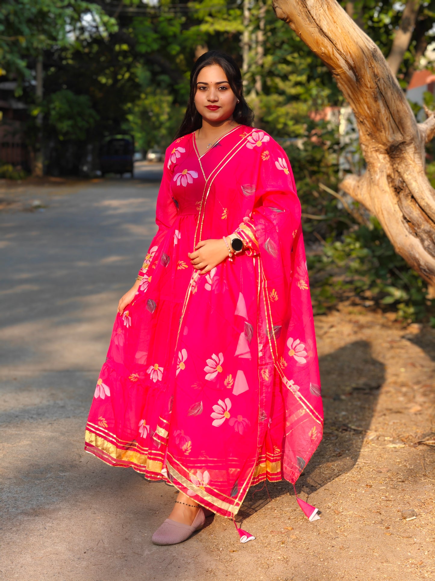 Pink Tabby Organza Anarkali Suit with Dupatta – Full Lining & Frill Pattern – Sizes M to XXL