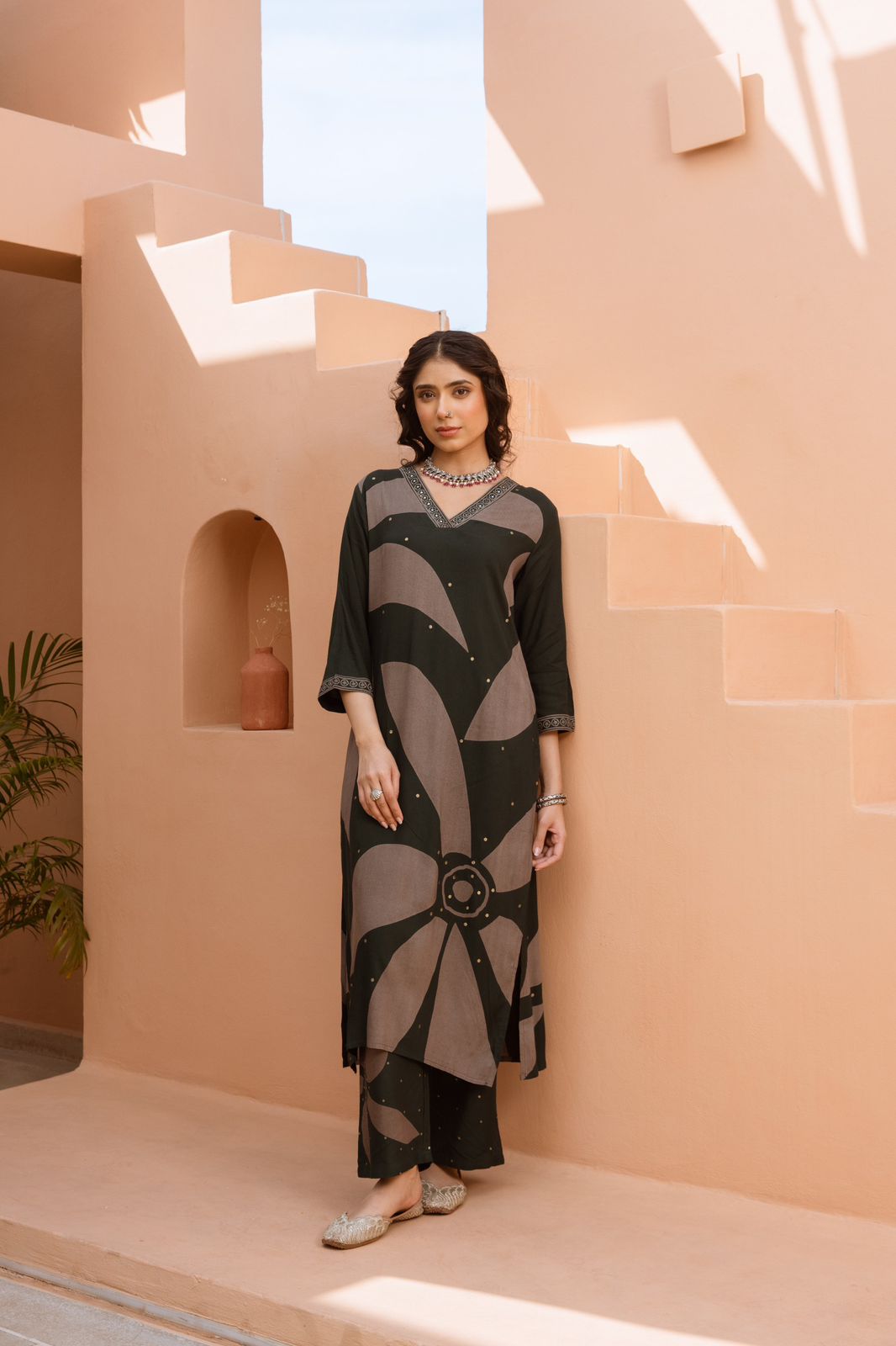 Bold Floral Rayon Kurti Pant Set for Women with V-Neck and Mirror Detailing