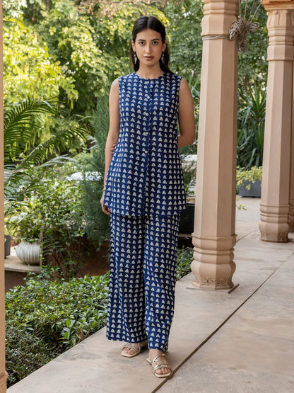 Navy Blue Cotton Co-ord Set for Women with Sleeveless Printed Top and Wide-Leg Pants