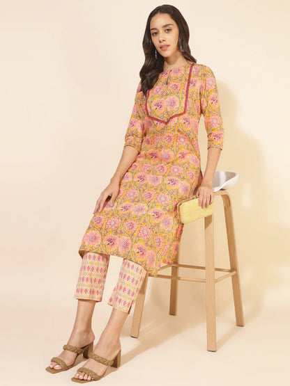 Floral printed cotton straight kurta with pants for women – casual ethnic co-ord set