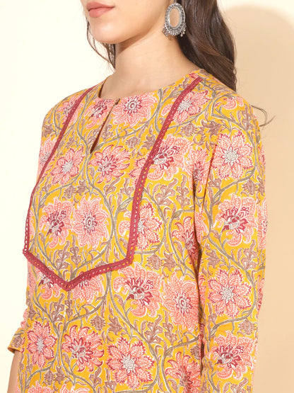 Floral printed cotton straight kurta with pants for women – casual ethnic co-ord set