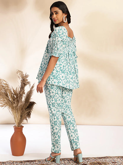 Mint cotton floral printed ruched kurta pant set for women with notch neck and button detail – casual wear