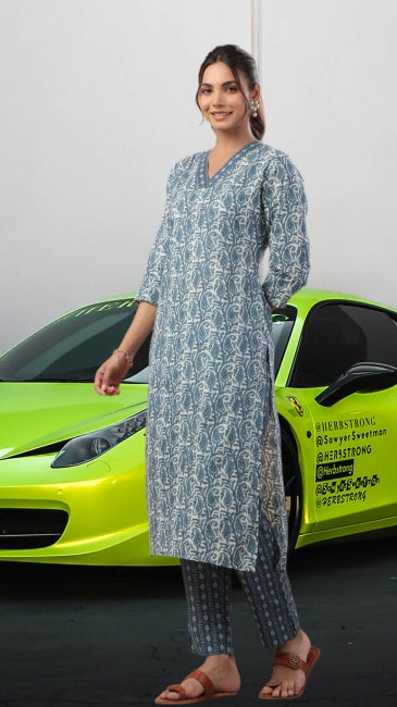 Blue Cotton Printed Straight Kurta with Pant Set for Women