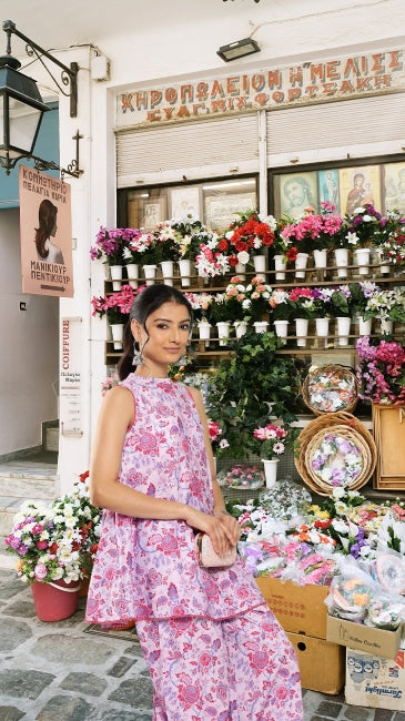 Pink Crepe Digital Printed Sleeveless Co-ord Set for Women – Flared Top with Wide-Leg Pants