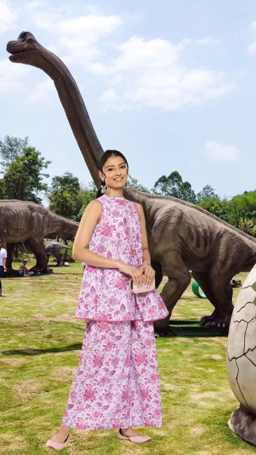 Pink Crepe Digital Printed Sleeveless Co-ord Set for Women – Flared Top with Wide-Leg Pants