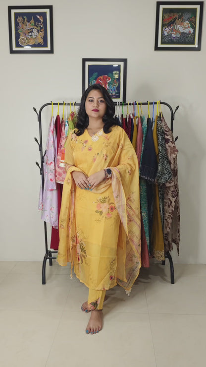 Organza Digital Print Kurta Pant Dupatta Suit Set with Handwork and Appliqué – Women’s M to 3XL