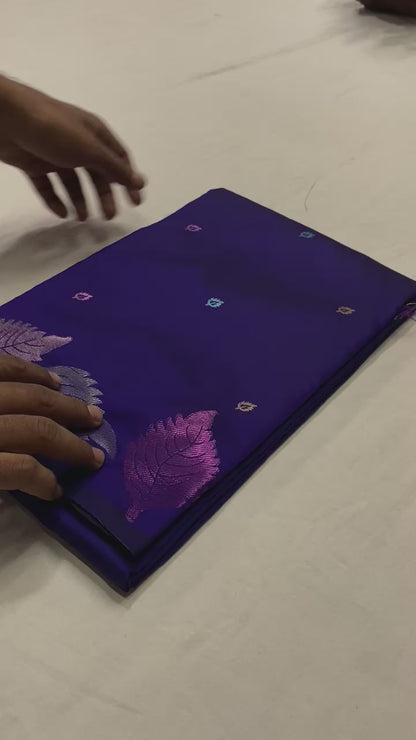 Pure Soft Silk Saree with Colorful Weaving and Leaf Panel Design