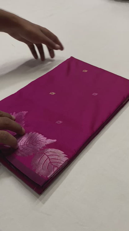 Pure Soft Silk Saree with Colorful Weaving and Leaf Panel Design