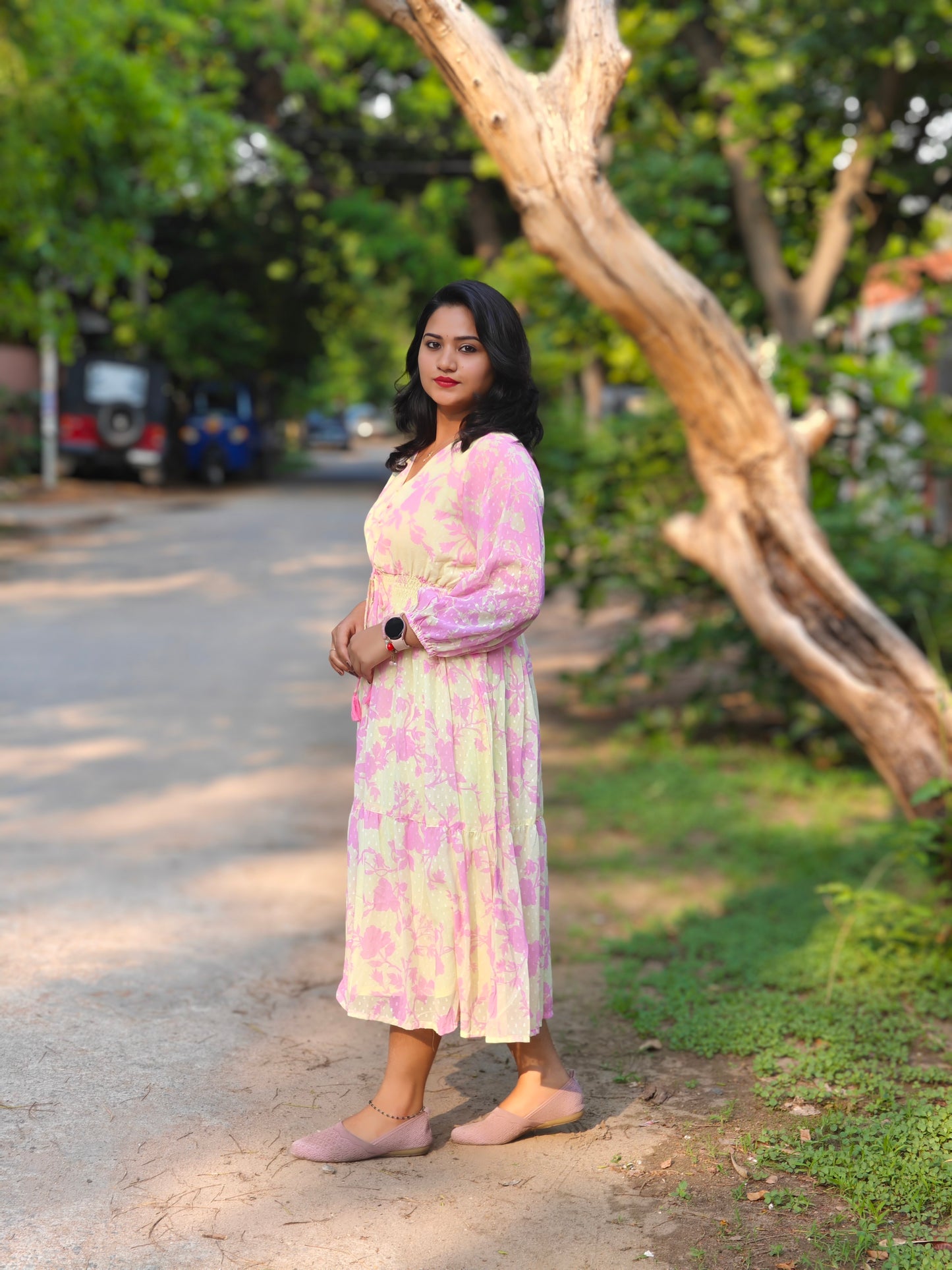 Light Floral Print Western Dress for Women – Long Sleeve Tiered Midi Dress, Sizes S to 3XL