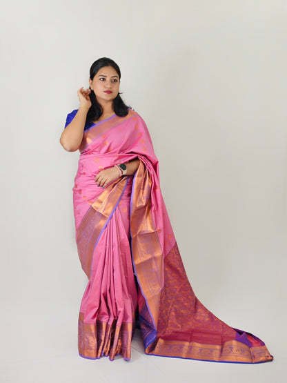 Kanchipuram Silk Saree with Zari Weaving, Ornate Borders and Rich Pallu – Wedding Wear