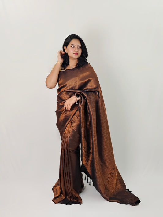 Kubera Pattu Silk Saree with Plain Body and Rich Contrast Border – Festive Wear for Women