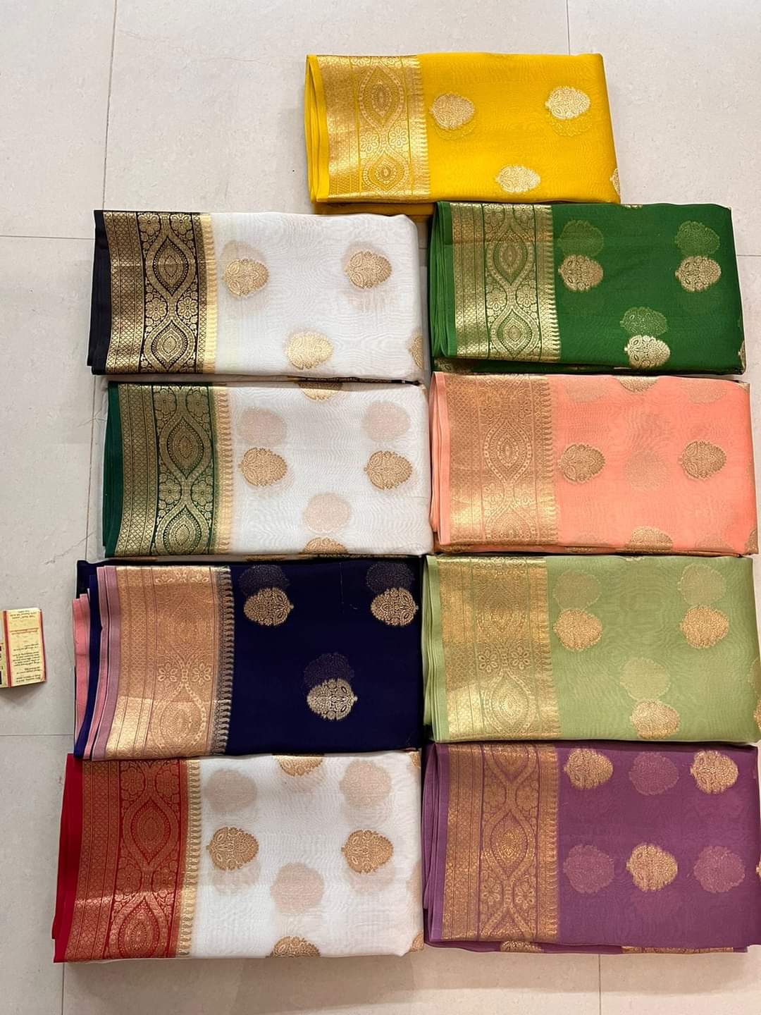 Banarasi Kora Organza Silk Saree with Golden Zari Weaving and Blouse Piece – Festive Wear