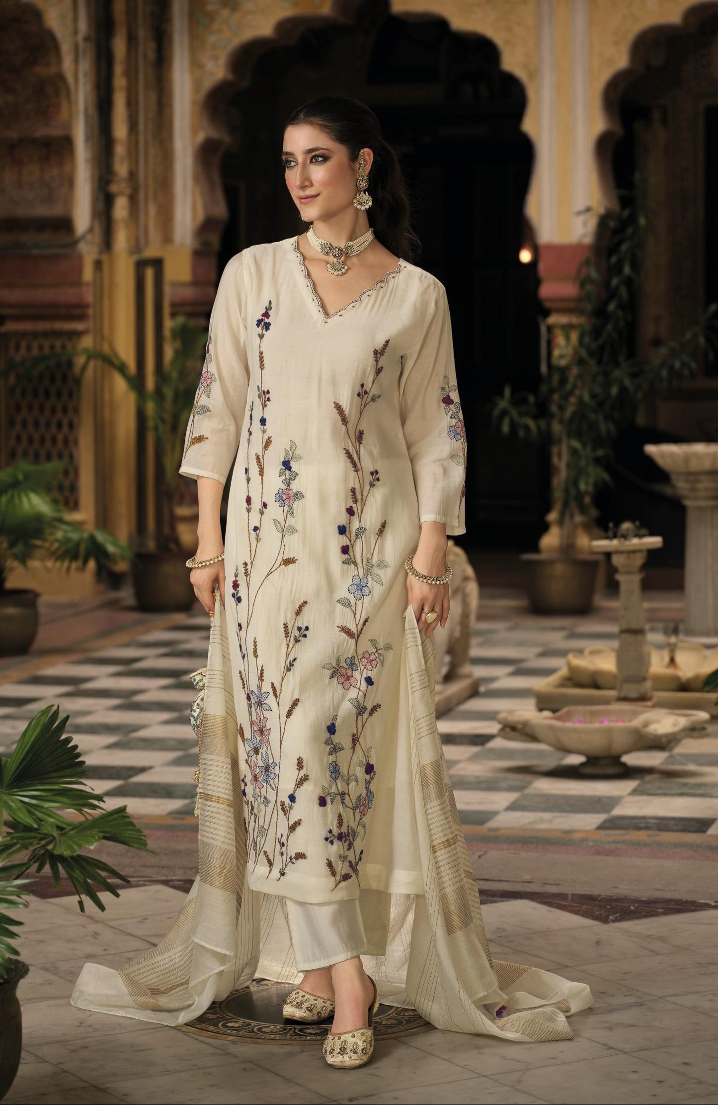 Women’s mul chanderi viscose kurta pant dupatta set with designer kantha work and handwork, muslin bottom, XL-3XL