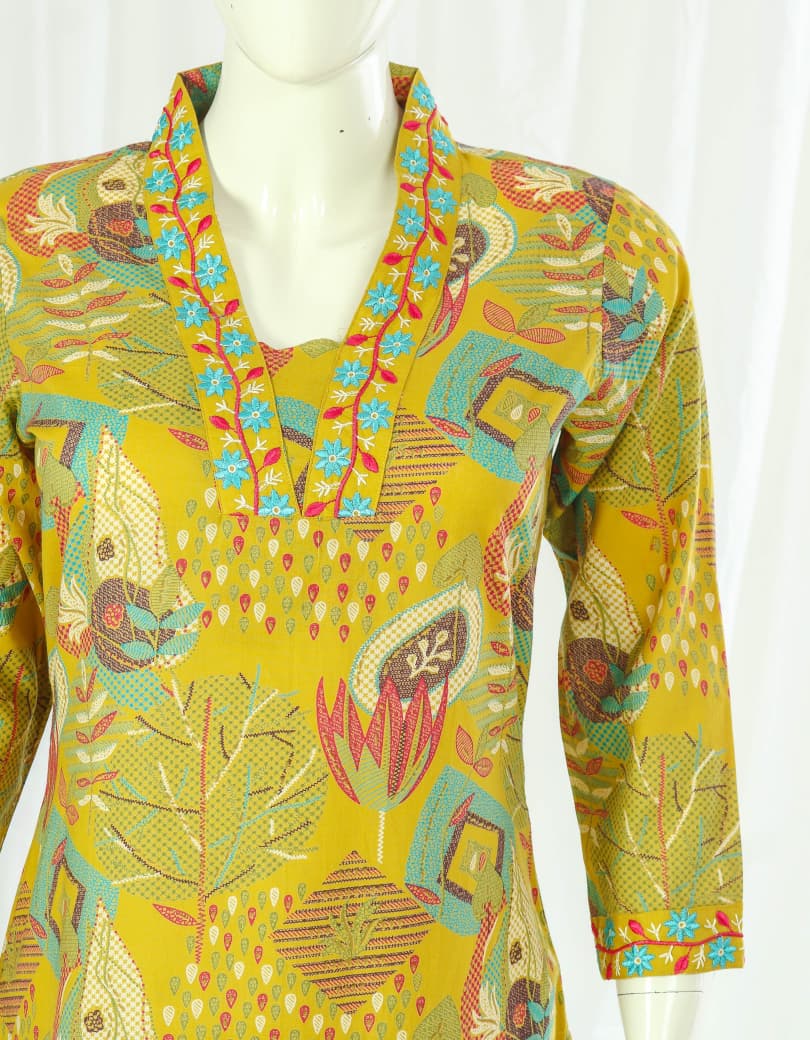 Cotton Kurti Pant Dupatta Set with Embroidered Neckline and Malmal Dupatta for Women