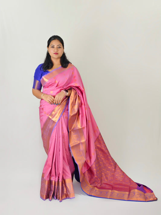 Kanchipuram Silk Saree with Zari Weaving, Ornate Borders and Rich Pallu – Wedding Wear