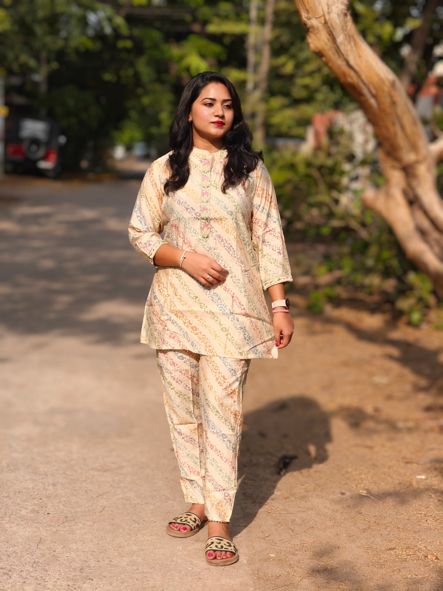 Printed cotton kurti pant set for women with straight silhouette and mandarin collar – daily summer ethnic wear